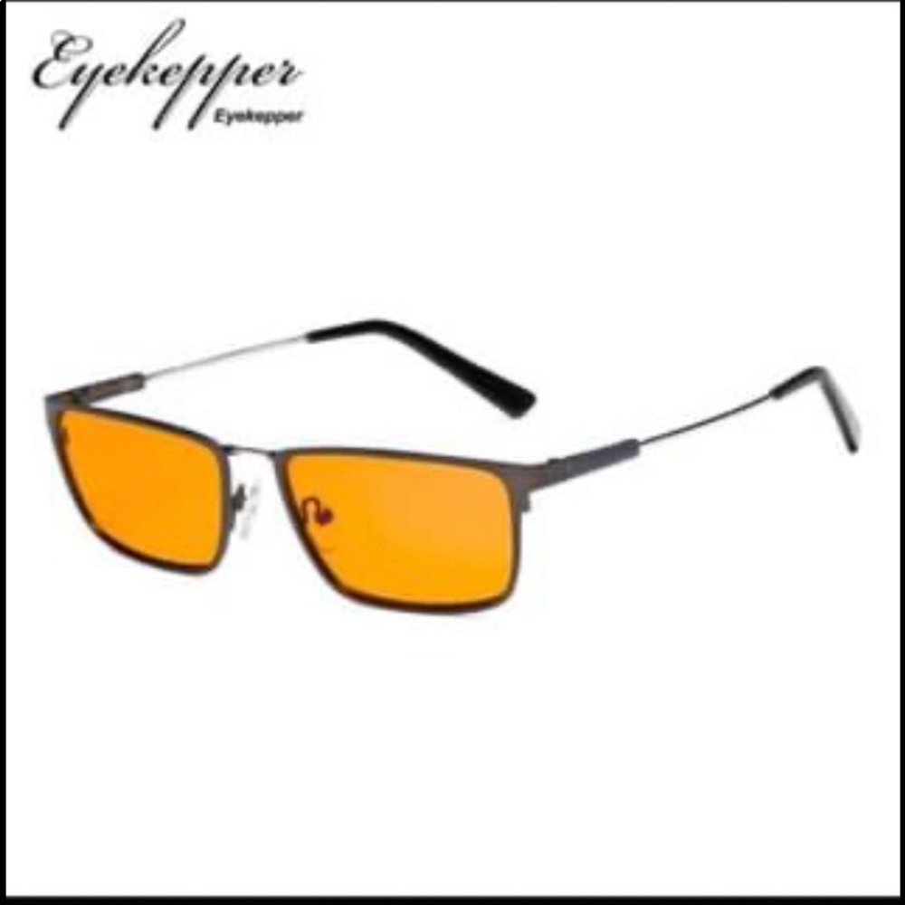 EyeKepper blue light blocking glasses